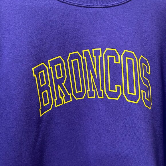 Crewneck - Picture 3 of 3